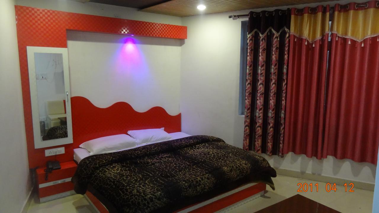 Hotel Dalhousie Hills Ngoại thất bức ảnh